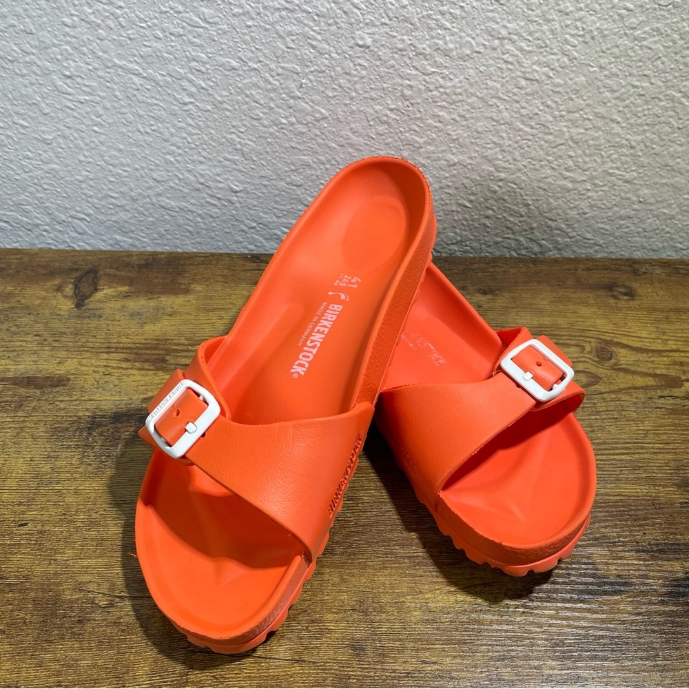 Birkenstock Madrid EVA Slide Orange with White Buckle Size EU 41/US 10-10.5